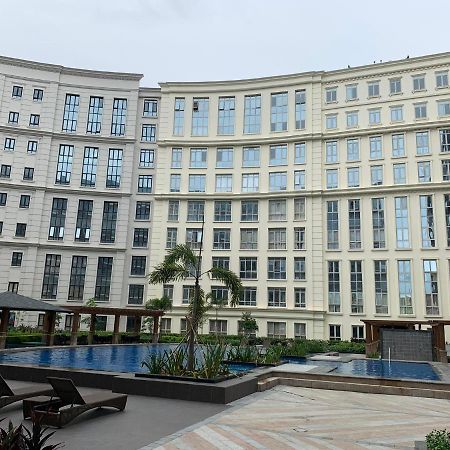 Eighty One Newport Boulevard Manila Exteriér fotografie