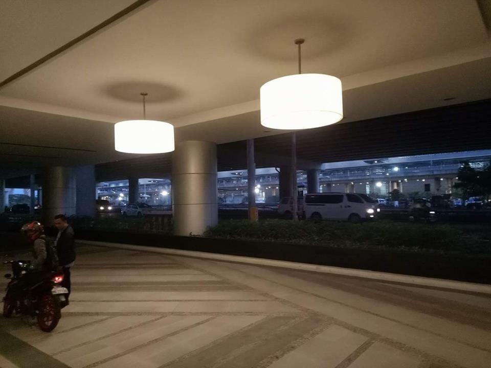 Eighty One Newport Boulevard Manila Exteriér fotografie
